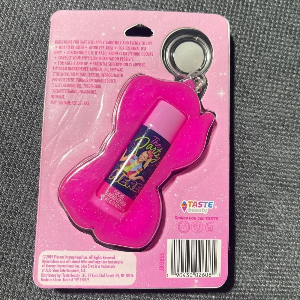 🥰🥰Jojo Siwa Lip Balm Holder Travel Keychain🥰🥰